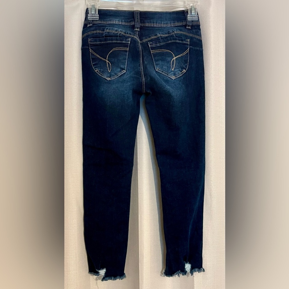 YMI WannaBettaFit Girls Distressed Jeans Size 8 Frayed Hem Stretch - Picture 6 of 7